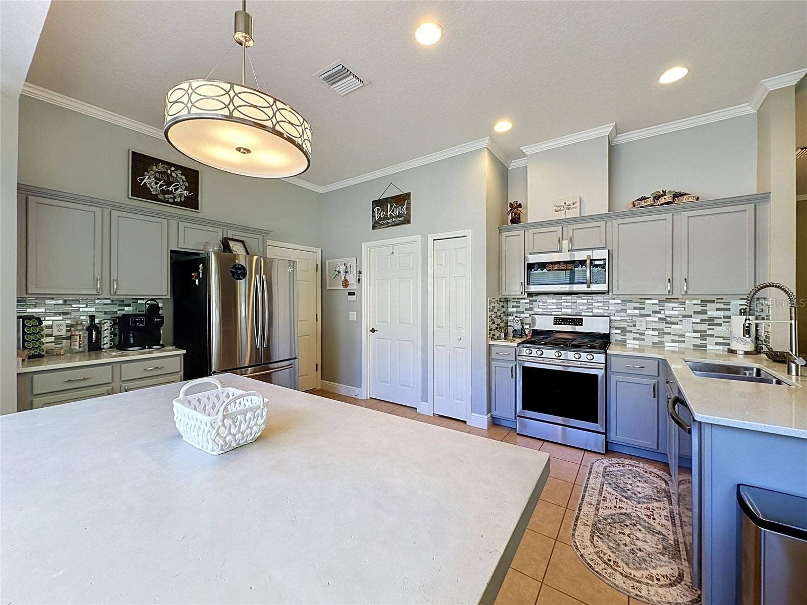 189 BALMY COAST ROAD, Groveland, FL 34736 189 BALMY COAST ROAD, Groveland, FL 34736