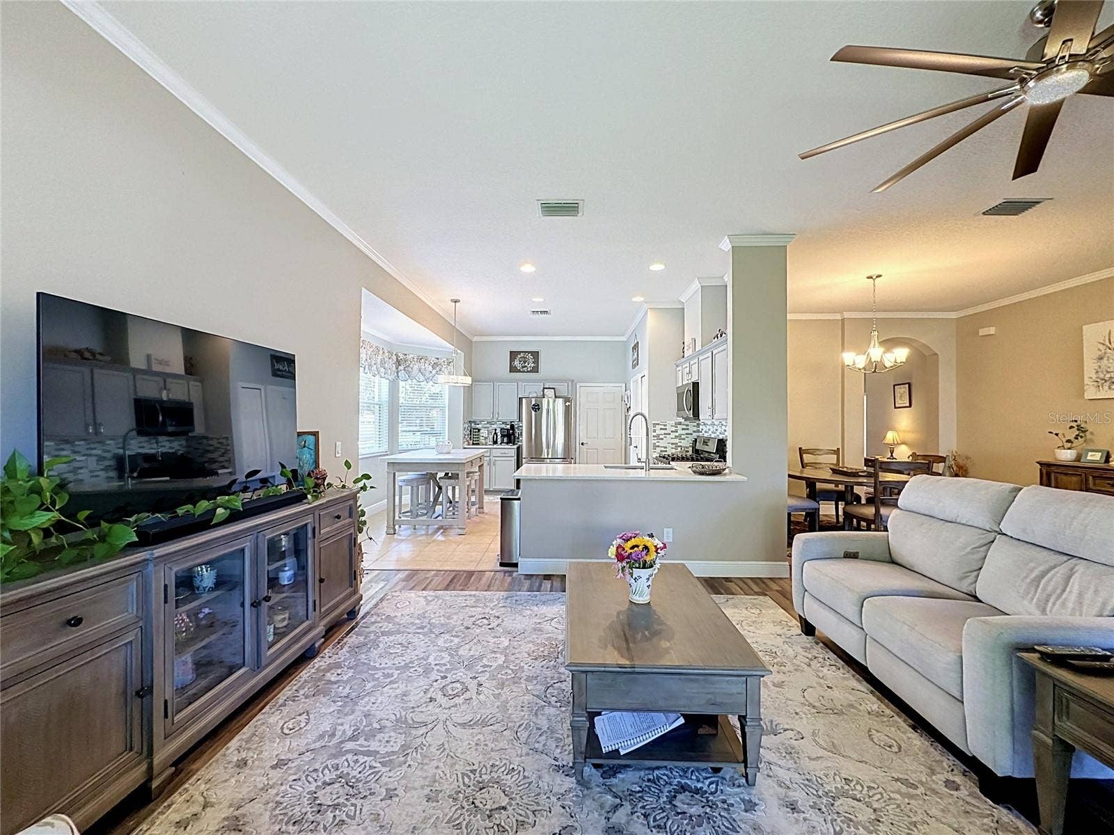 189 BALMY COAST ROAD, Groveland, FL 34736 189 BALMY COAST ROAD, Groveland, FL 34736