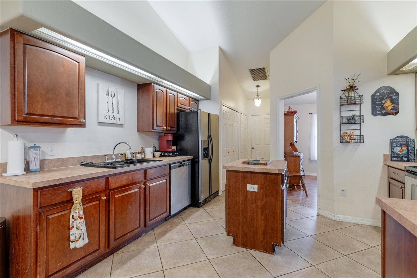 4530 TREASURE CAY ROAD, Tavares, FL 32778 4530 TREASURE CAY ROAD, Tavares, FL 32778