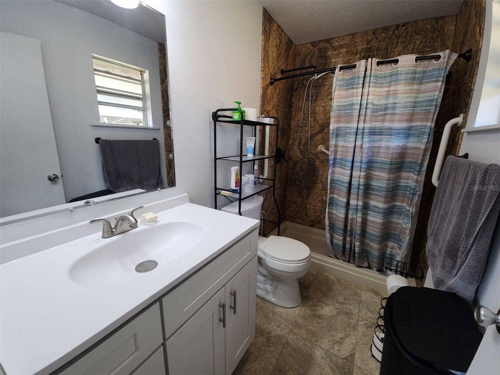 677 WARNER STREET, Groveland, FL 34736 677 WARNER STREET, Groveland, FL 34736