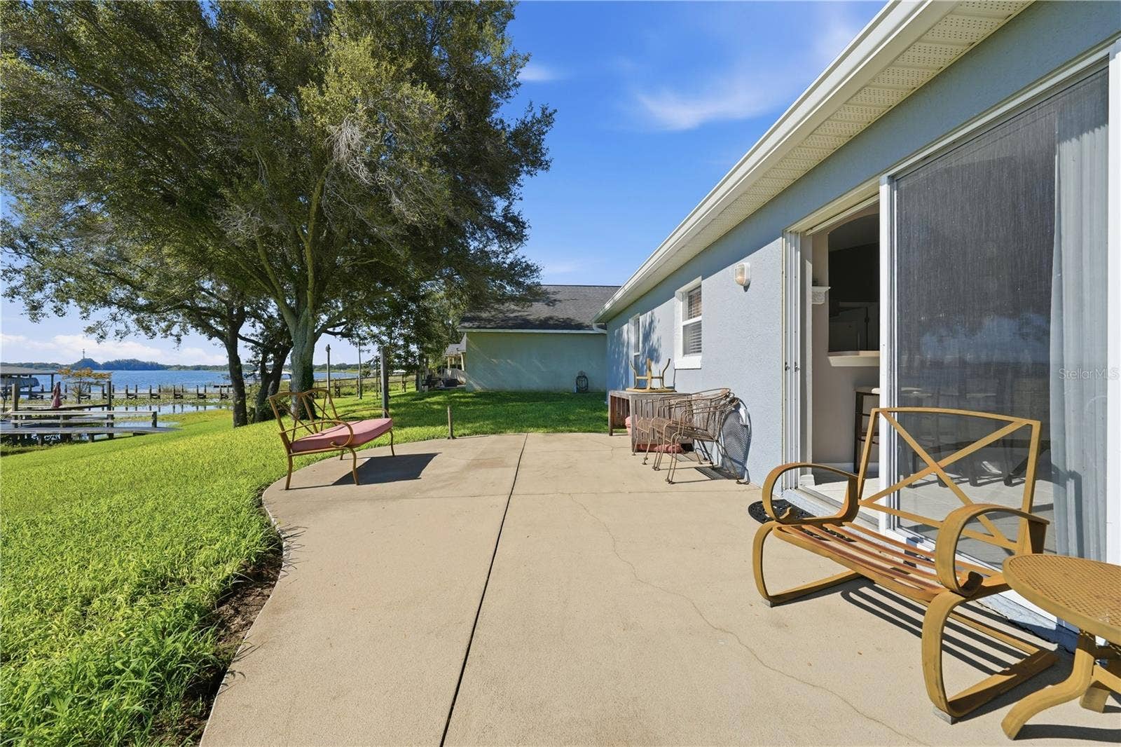 Patio overlooking Lake Saunders