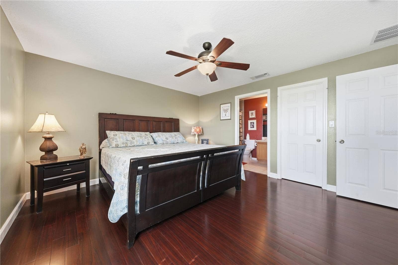 1827 LAKE VILLA DRIVE, Tavares, FL 32778