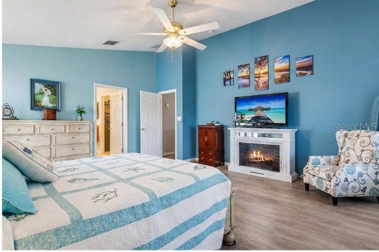 24215 BELLE MEDE DRIVE, Leesburg, FL 34748 24215 BELLE MEDE DRIVE, Leesburg, FL 34748