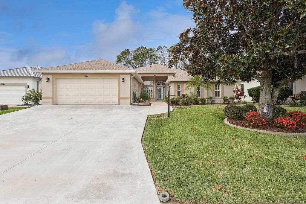 24215 BELLE MEDE DRIVE, Leesburg, FL 34748 24215 BELLE MEDE DRIVE, Leesburg, FL 34748