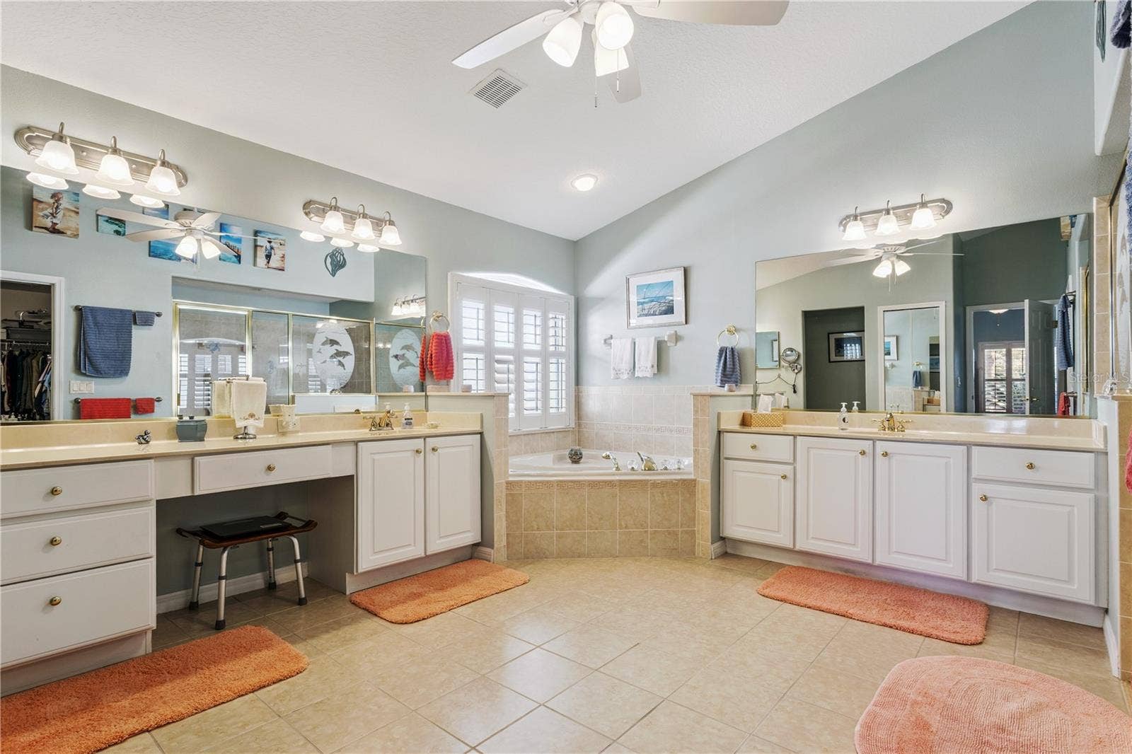 24215 BELLE MEDE DRIVE, Leesburg, FL 34748 24215 BELLE MEDE DRIVE, Leesburg, FL 34748