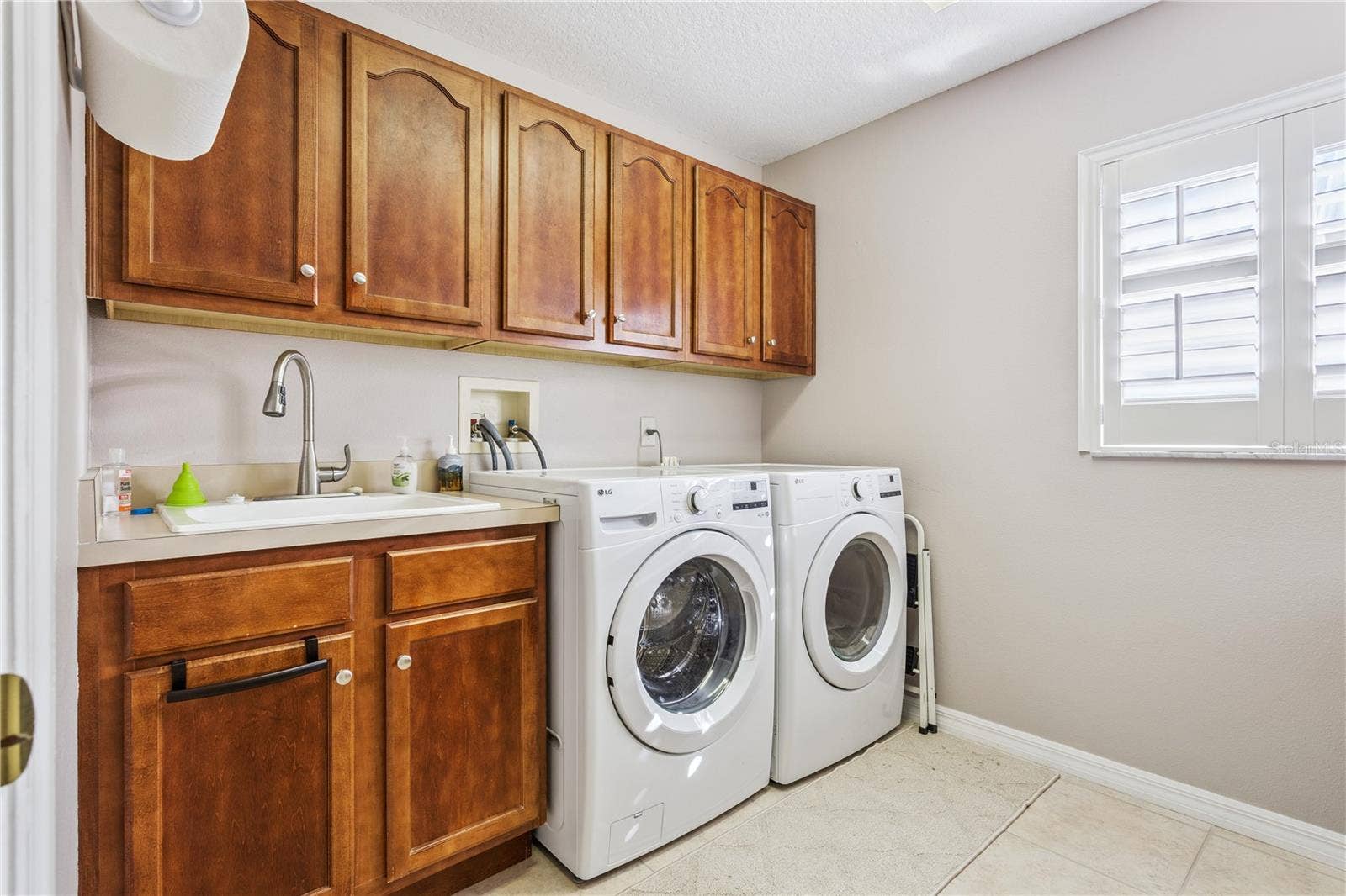 24215 BELLE MEDE DRIVE, Leesburg, FL 34748 24215 BELLE MEDE DRIVE, Leesburg, FL 34748