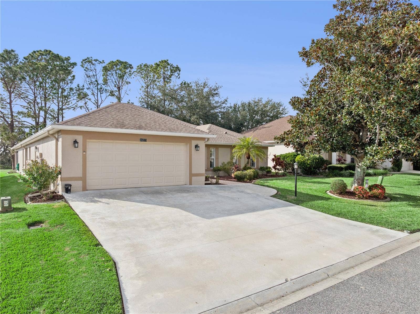 24215 BELLE MEDE DRIVE, Leesburg, FL 34748 24215 BELLE MEDE DRIVE, Leesburg, FL 34748