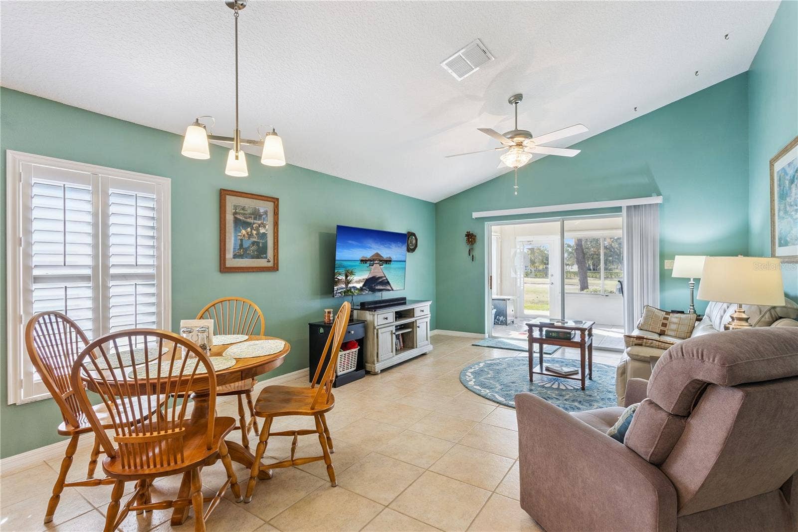 24215 BELLE MEDE DRIVE, Leesburg, FL 34748 24215 BELLE MEDE DRIVE, Leesburg, FL 34748