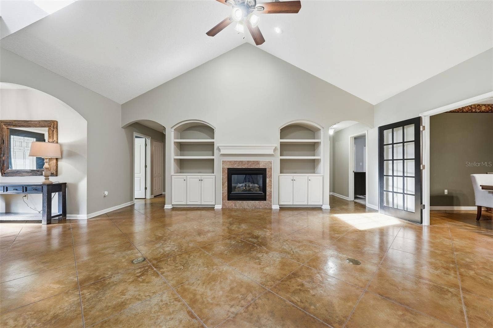 22301 CORONADO SOMERSET DRIVE, Sorrento, FL 32776 Living Room