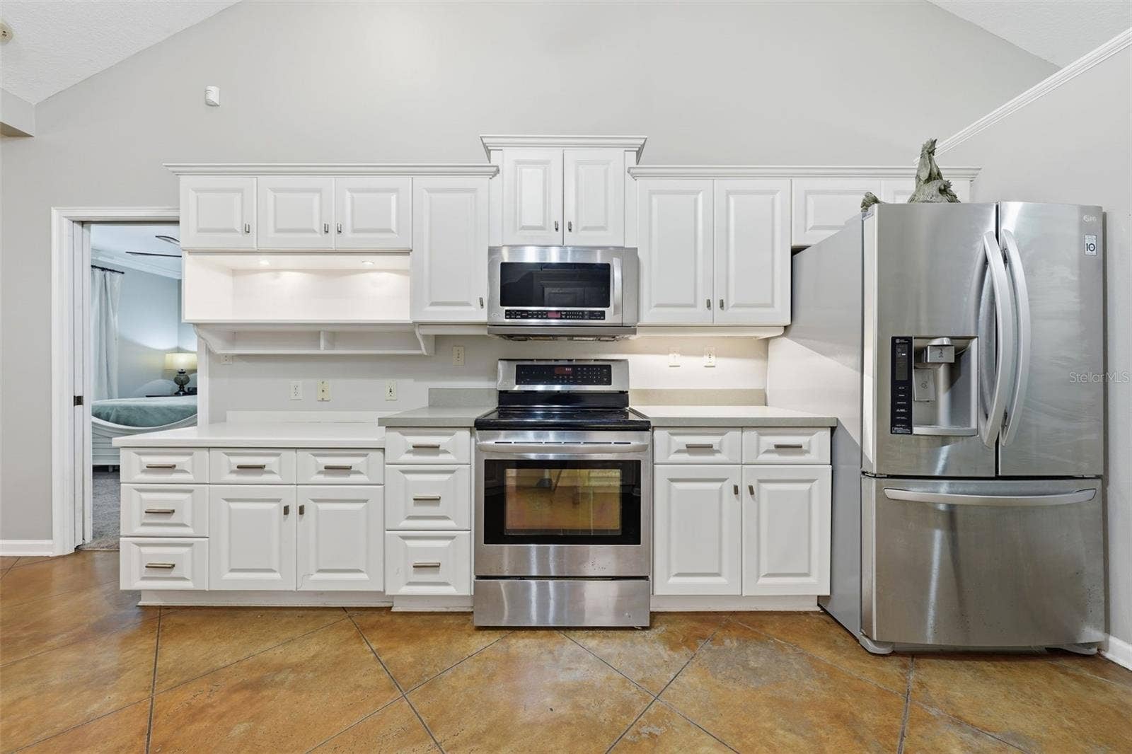 22301 CORONADO SOMERSET DRIVE, Sorrento, FL 32776 22301 CORONADO SOMERSET DRIVE, Sorrento, FL 32776