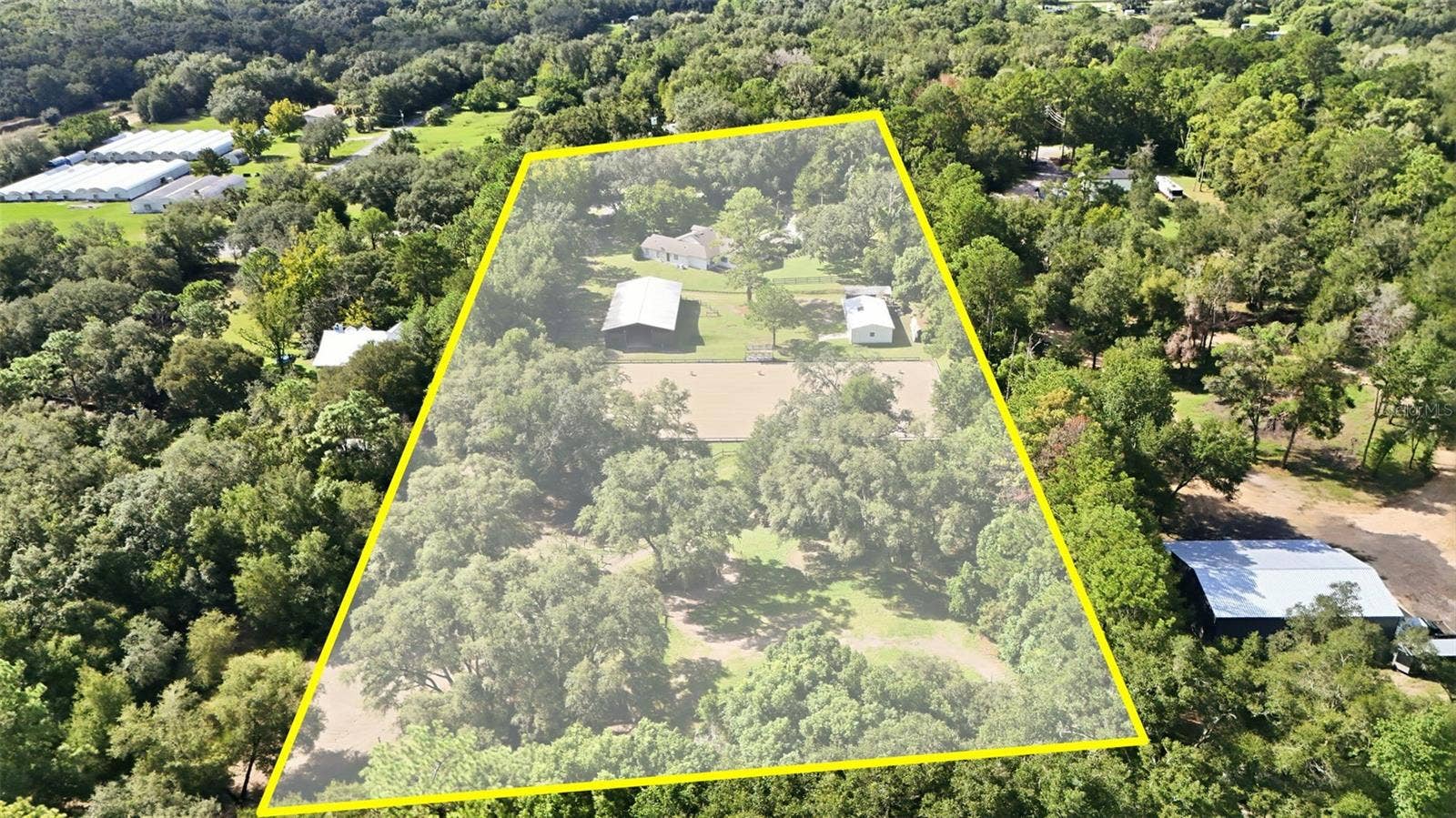 22301 CORONADO SOMERSET DRIVE, Sorrento, FL 32776 22301 CORONADO SOMERSET DRIVE, Sorrento, FL 32776