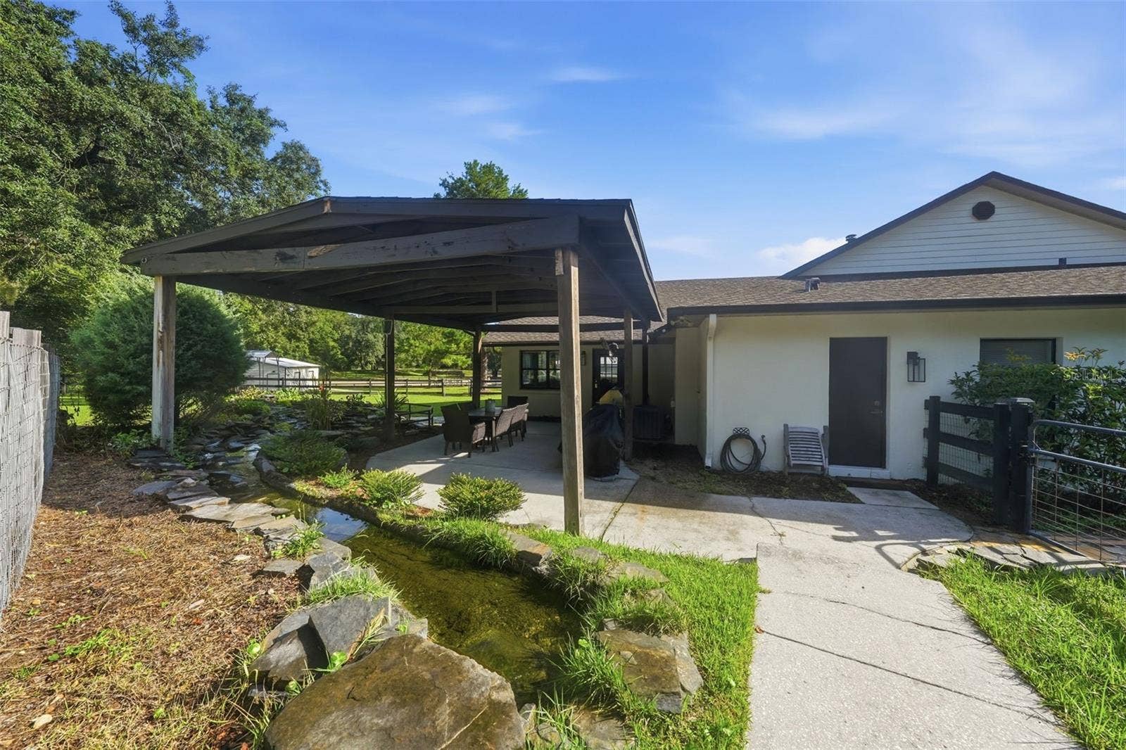 22301 CORONADO SOMERSET DRIVE, Sorrento, FL 32776 22301 CORONADO SOMERSET DRIVE, Sorrento, FL 32776