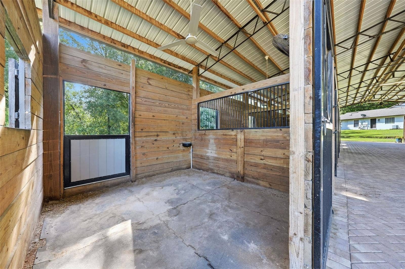 22301 CORONADO SOMERSET DRIVE, Sorrento, FL 32776 22301 CORONADO SOMERSET DRIVE, Sorrento, FL 32776