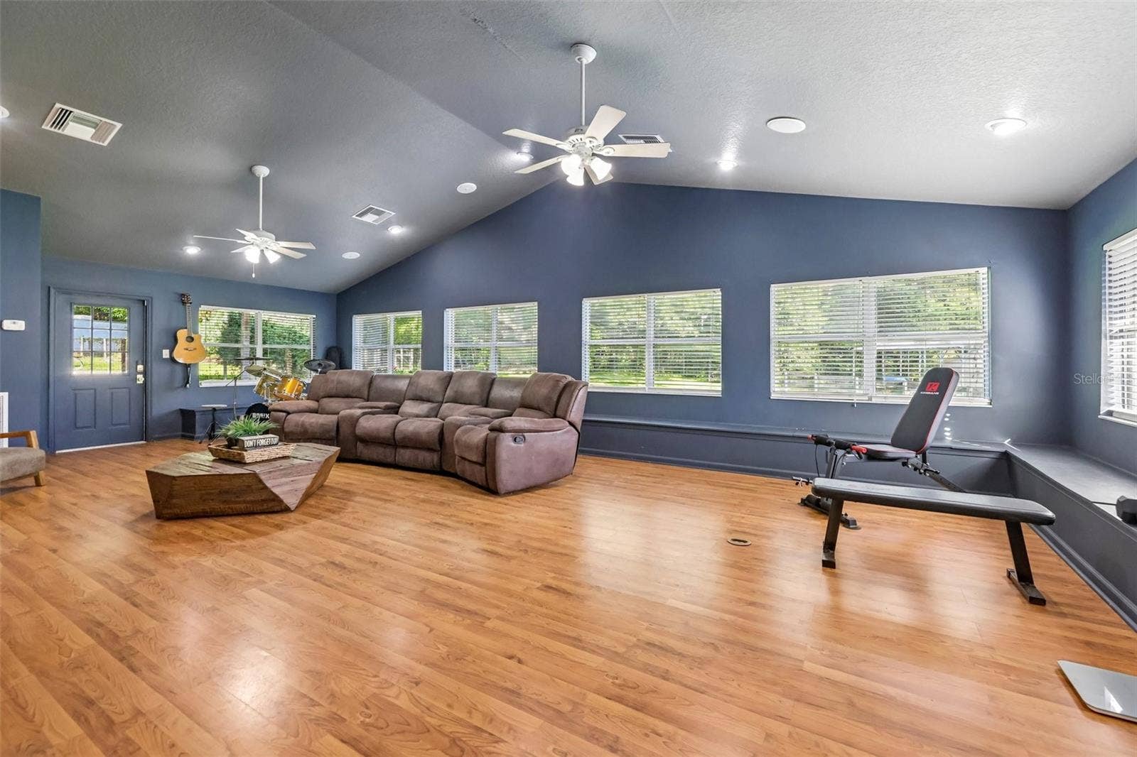22301 CORONADO SOMERSET DRIVE, Sorrento, FL 32776 Family Room