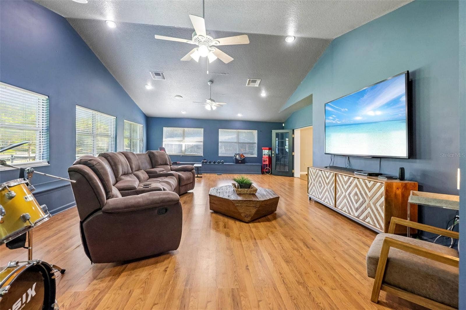 22301 CORONADO SOMERSET DRIVE, Sorrento, FL 32776 Family Room