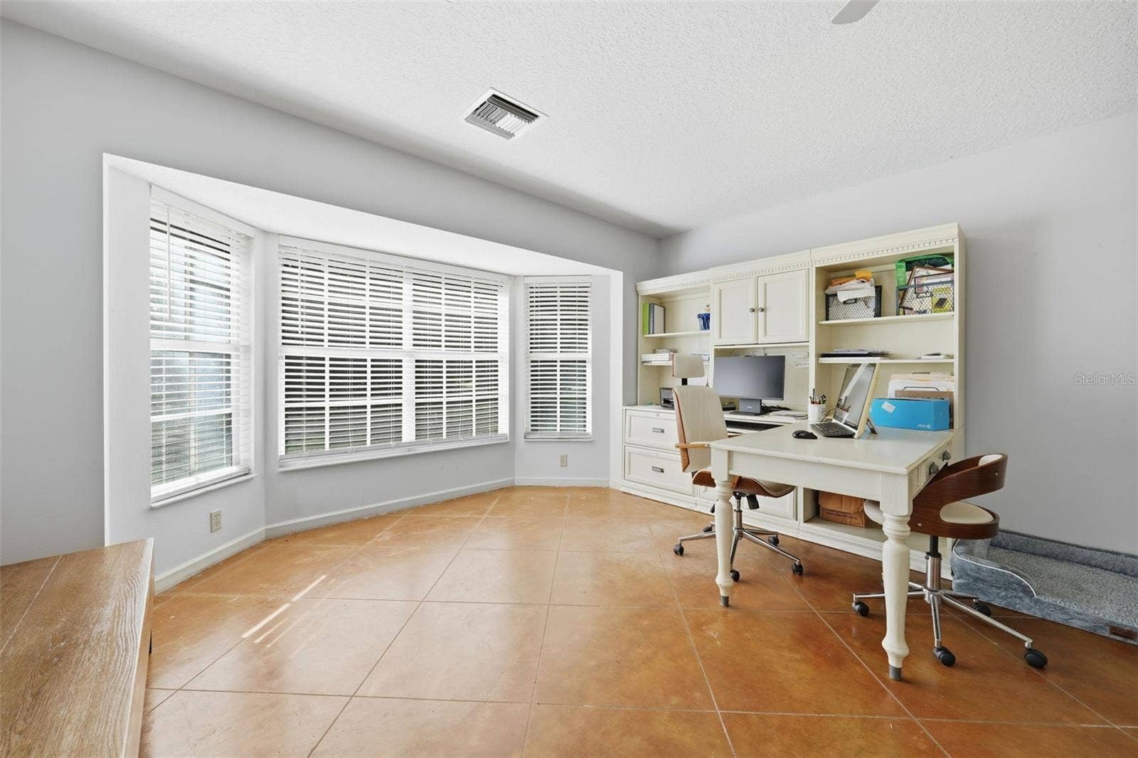 22301 CORONADO SOMERSET DRIVE, Sorrento, FL 32776 in-law suite