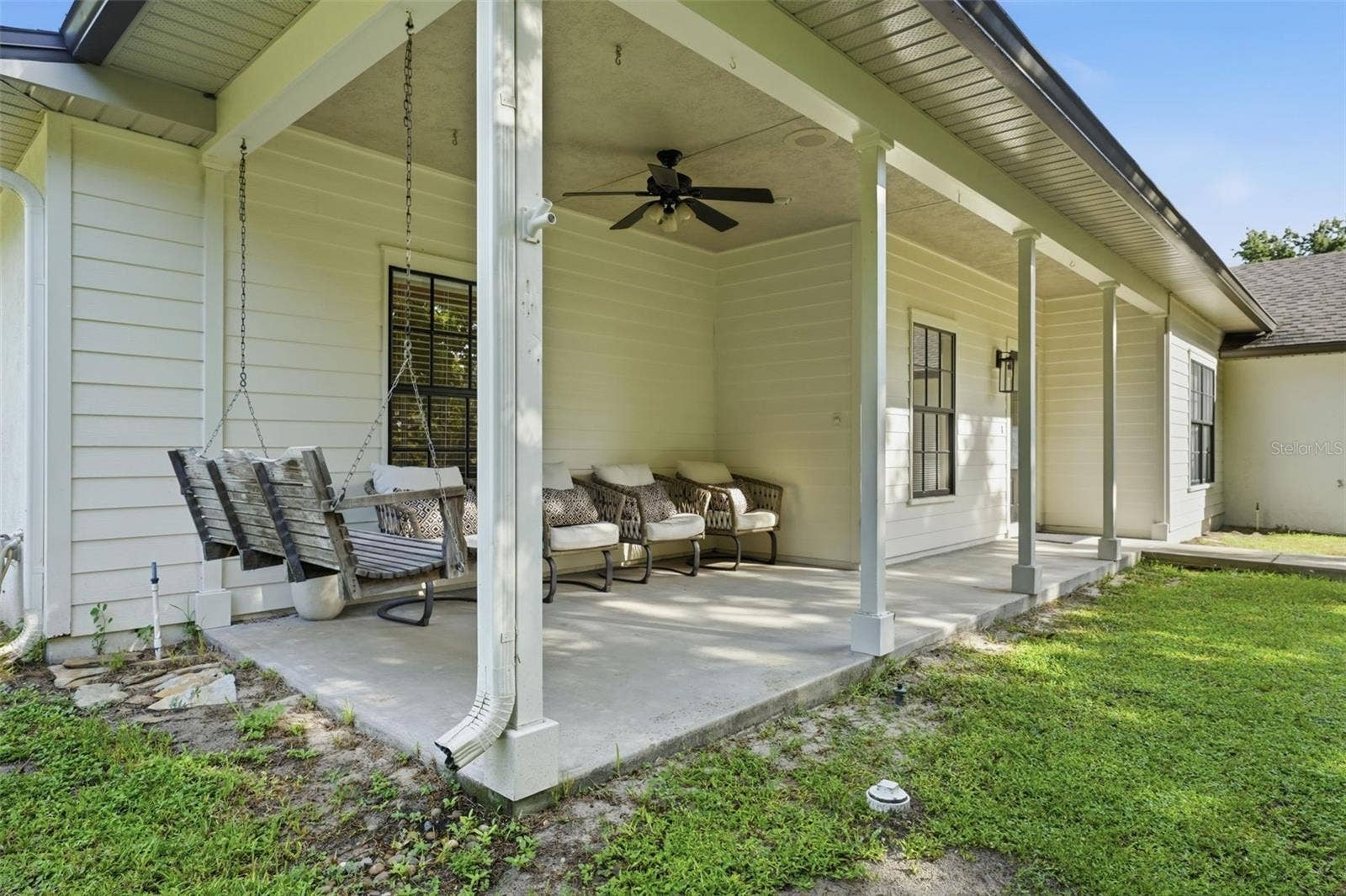 22301 CORONADO SOMERSET DRIVE, Sorrento, FL 32776 22301 CORONADO SOMERSET DRIVE, Sorrento, FL 32776