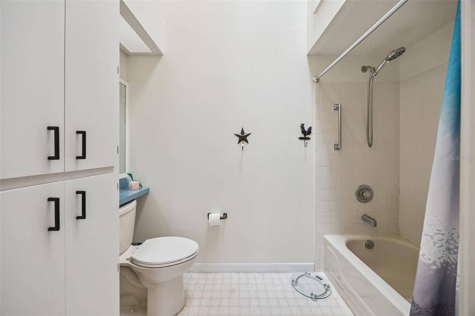 26032 NEWCOMBE CIRCLE, Leesburg, FL 34748