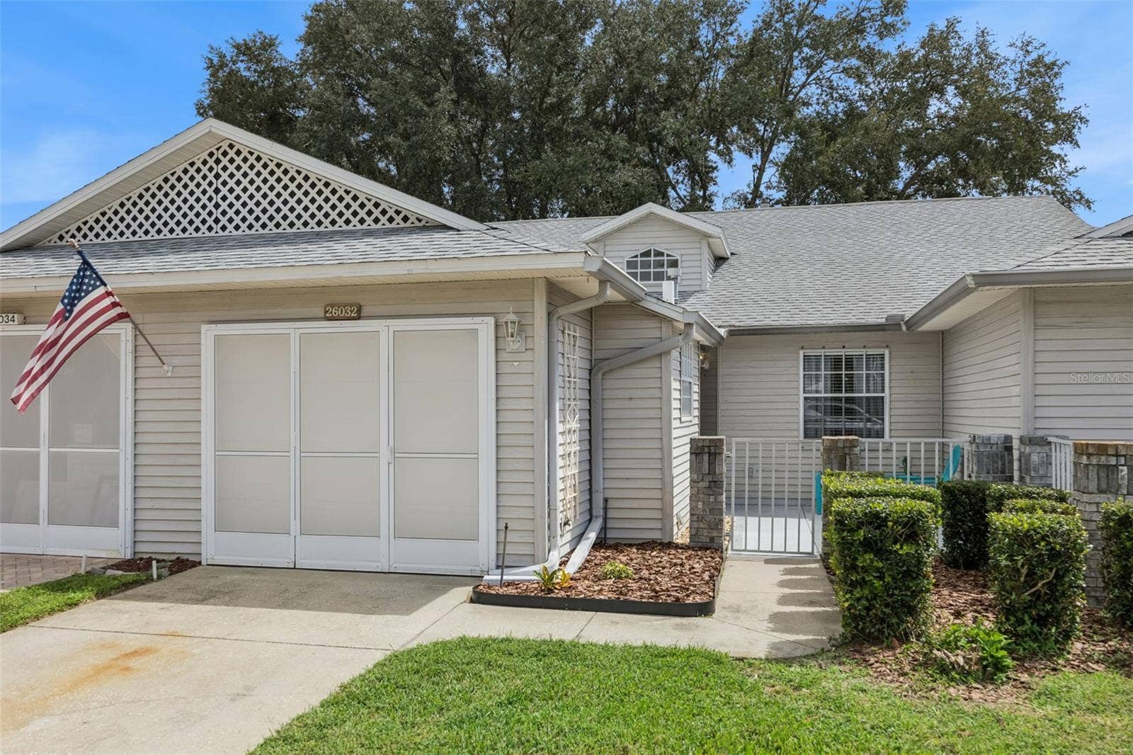26032 NEWCOMBE CIRCLE, Leesburg, FL 34748