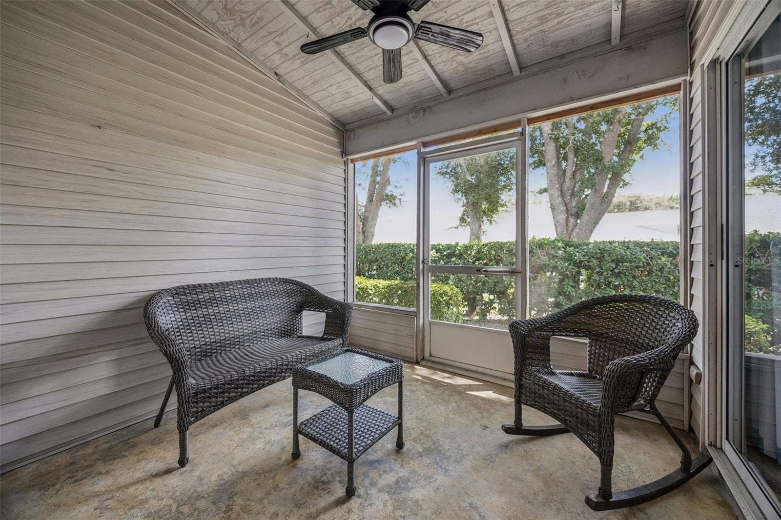 26032 NEWCOMBE CIRCLE, Leesburg, FL 34748