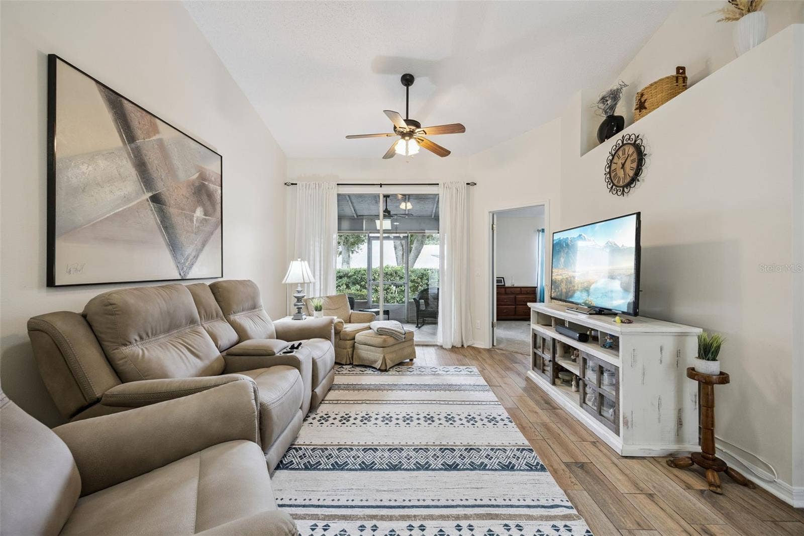 26032 NEWCOMBE CIRCLE, Leesburg, FL 34748