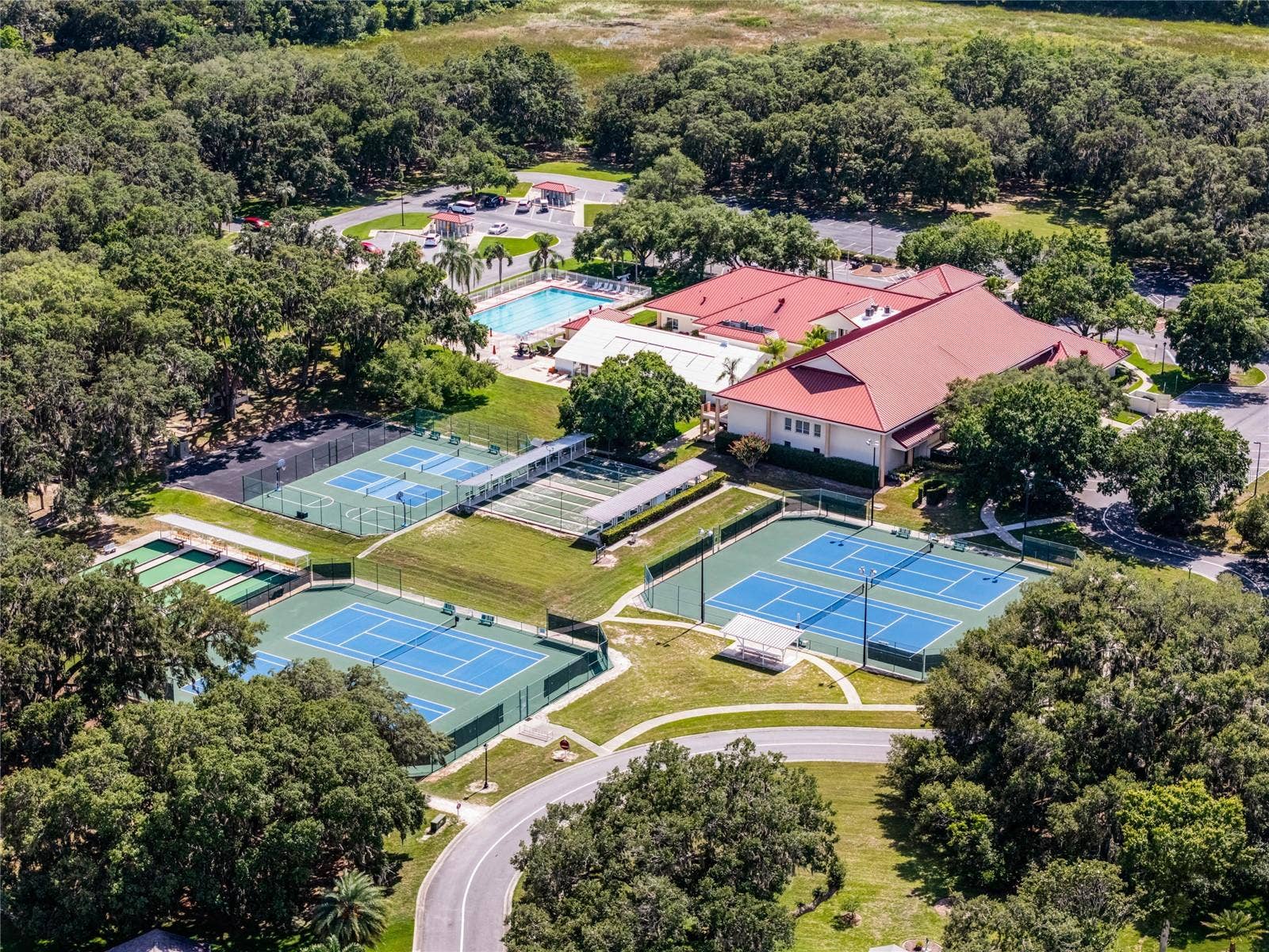 26032 NEWCOMBE CIRCLE, Leesburg, FL 34748