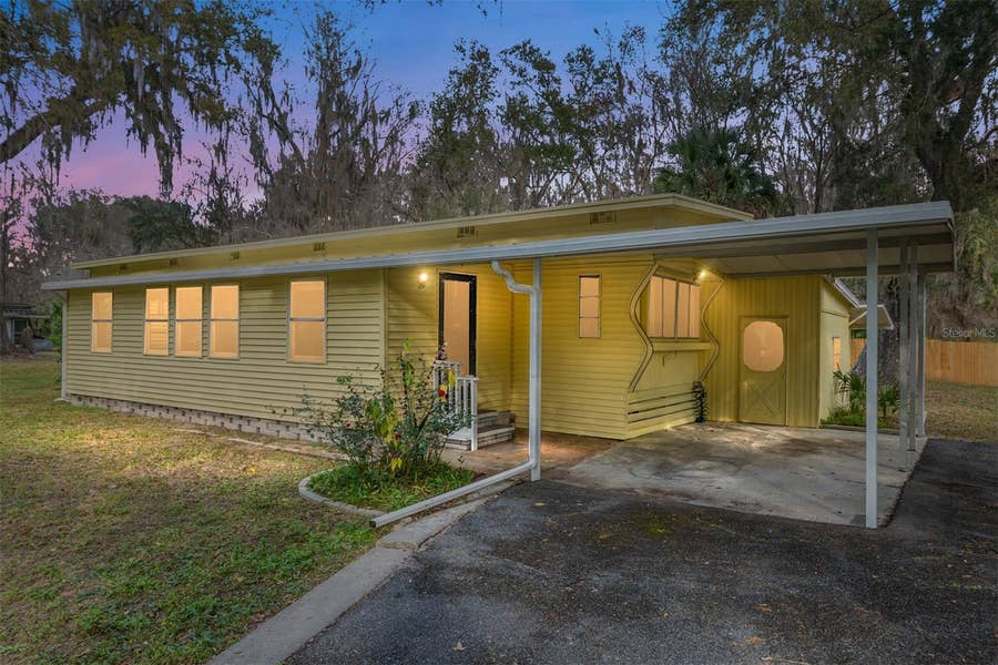 Property photo for 3809 CR 405N, Lake Panasoffkee, FL