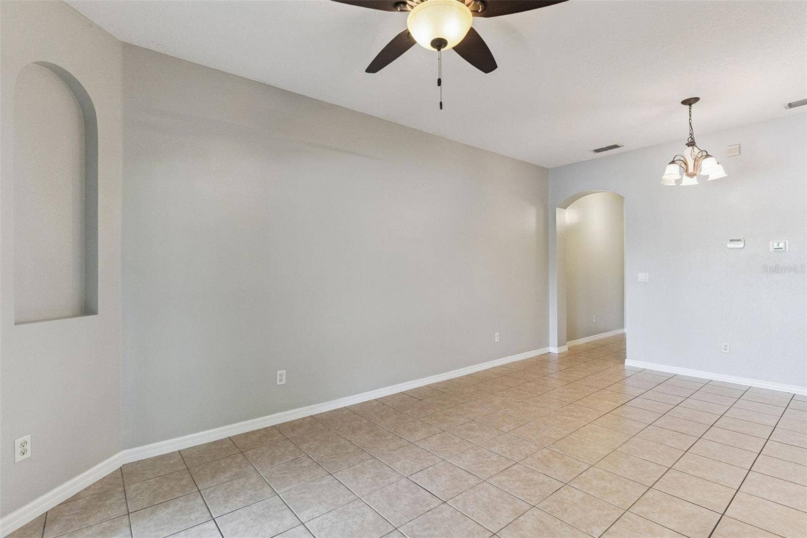 209 ASTON GRANDE DRIVE, Daytona Beach, FL 32124 209 ASTON GRANDE DRIVE, Daytona Beach, FL 32124