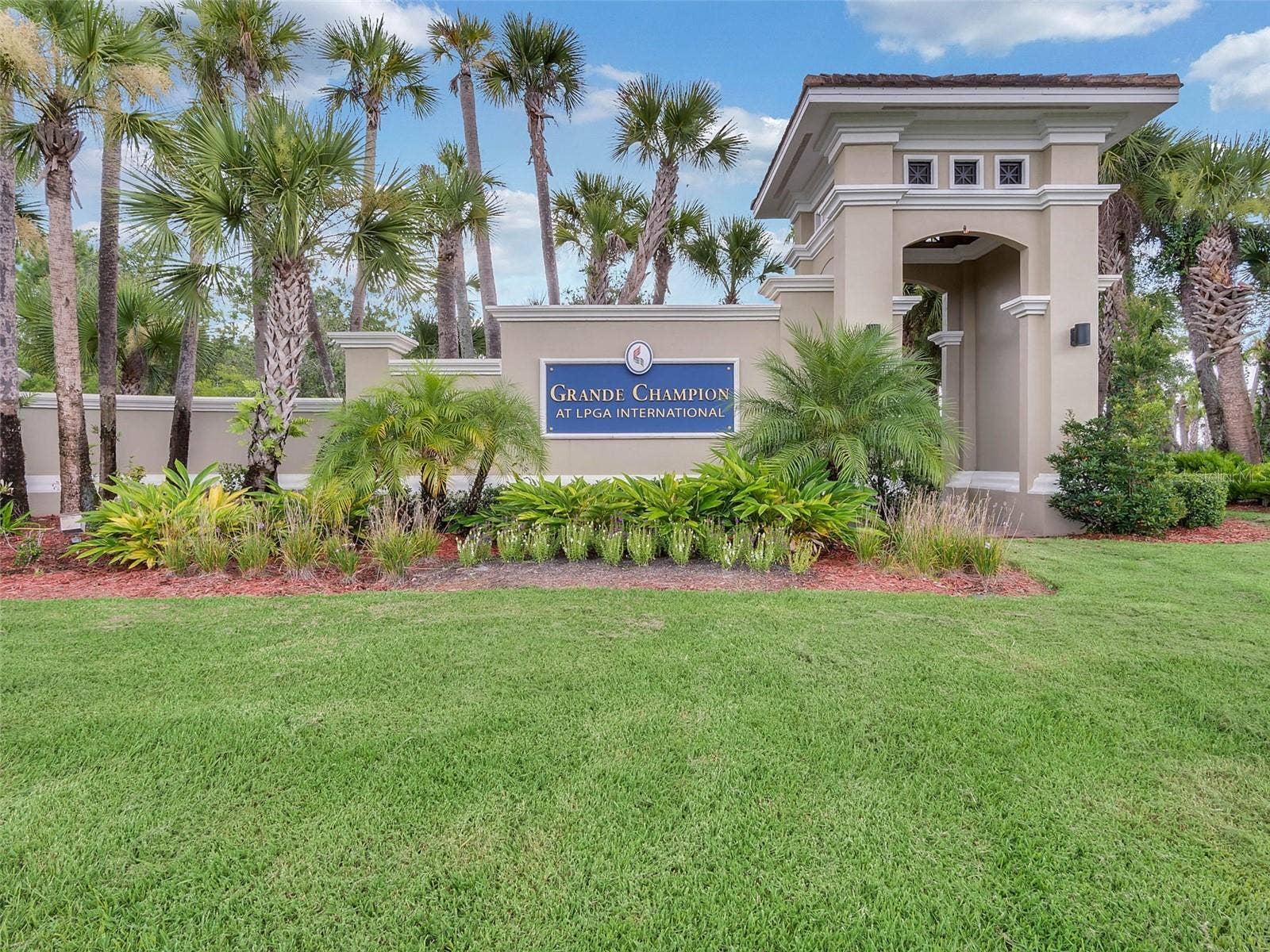 209 ASTON GRANDE DRIVE, Daytona Beach, FL 32124 209 ASTON GRANDE DRIVE, Daytona Beach, FL 32124