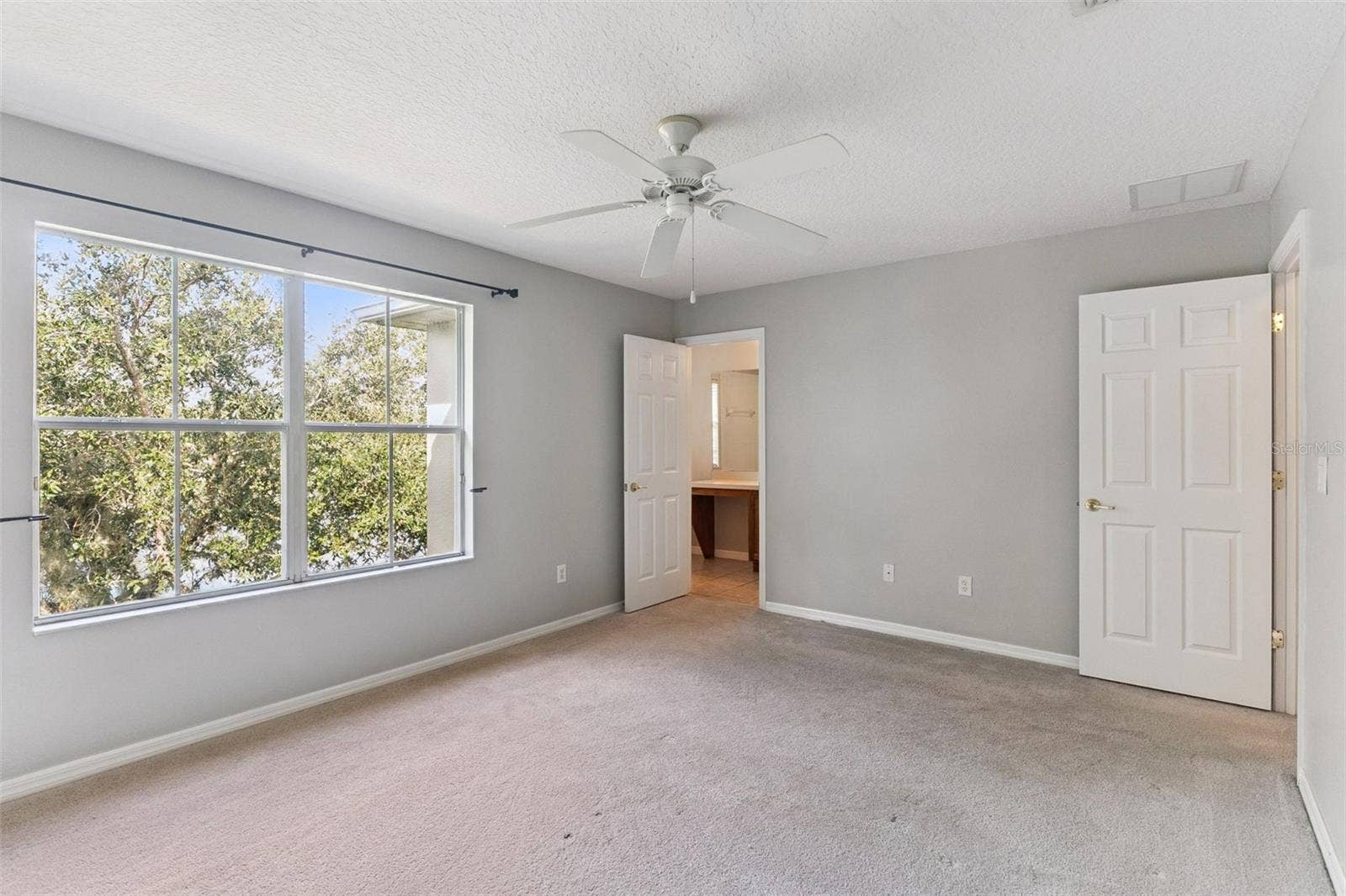 209 ASTON GRANDE DRIVE, Daytona Beach, FL 32124 209 ASTON GRANDE DRIVE, Daytona Beach, FL 32124