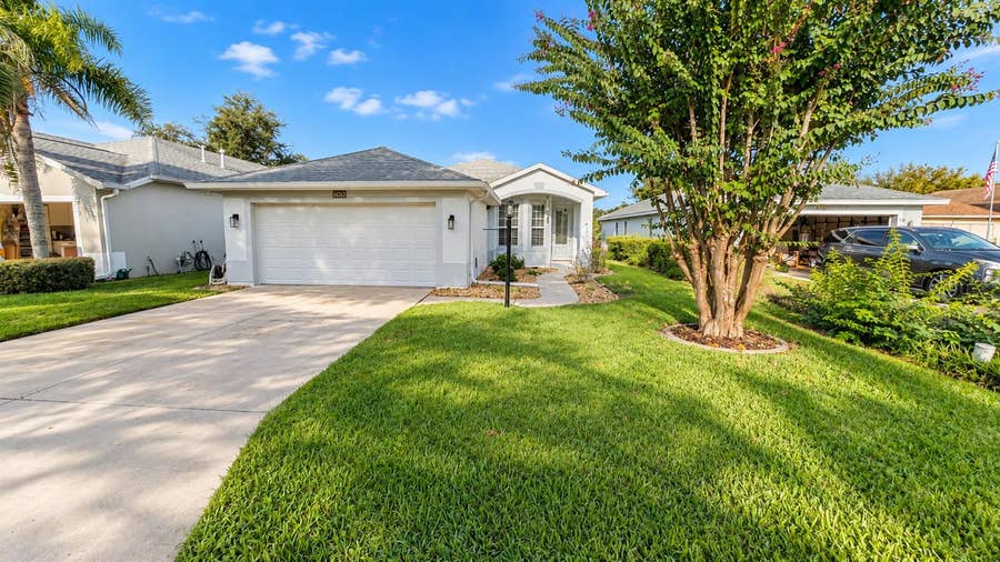 Property photo for 4925 PORTSMOUTH STREET, Tavares, FL