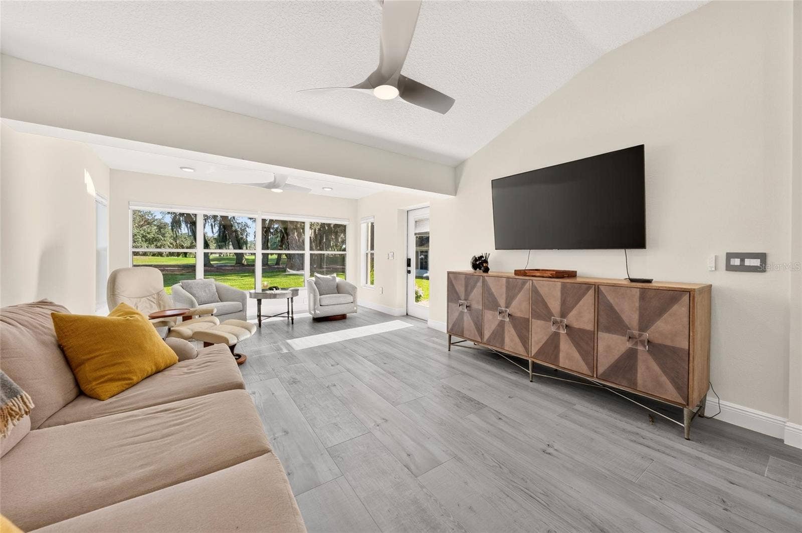 1454 SAN CLEMENTE COURT, The Villages, FL 32159 1454 SAN CLEMENTE COURT, The Villages, FL 32159