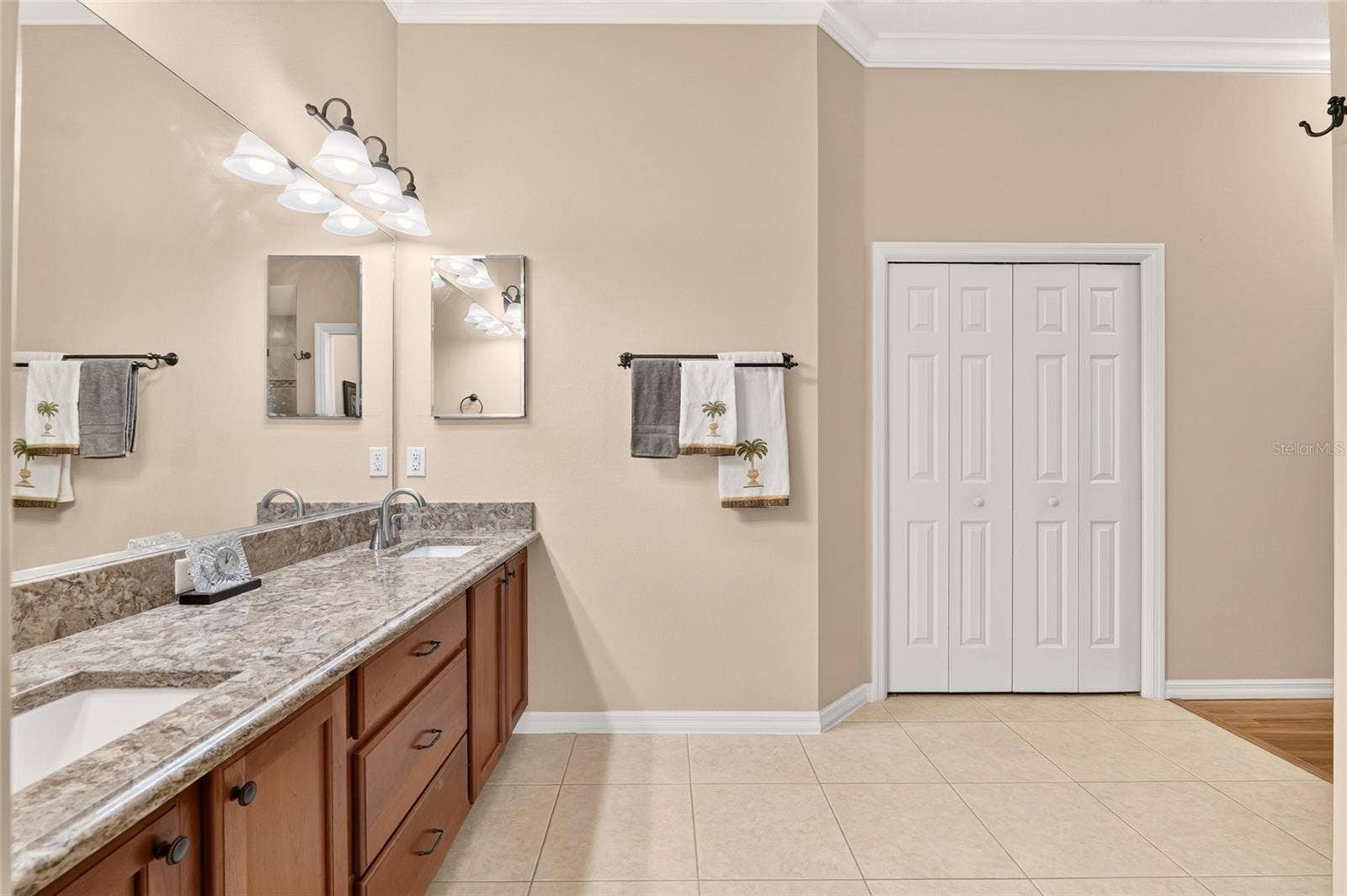 1705 MOUNT CROGHAN TRAIL, The Villages, FL 32162 1705 MOUNT CROGHAN TRAIL, The Villages, FL 32162