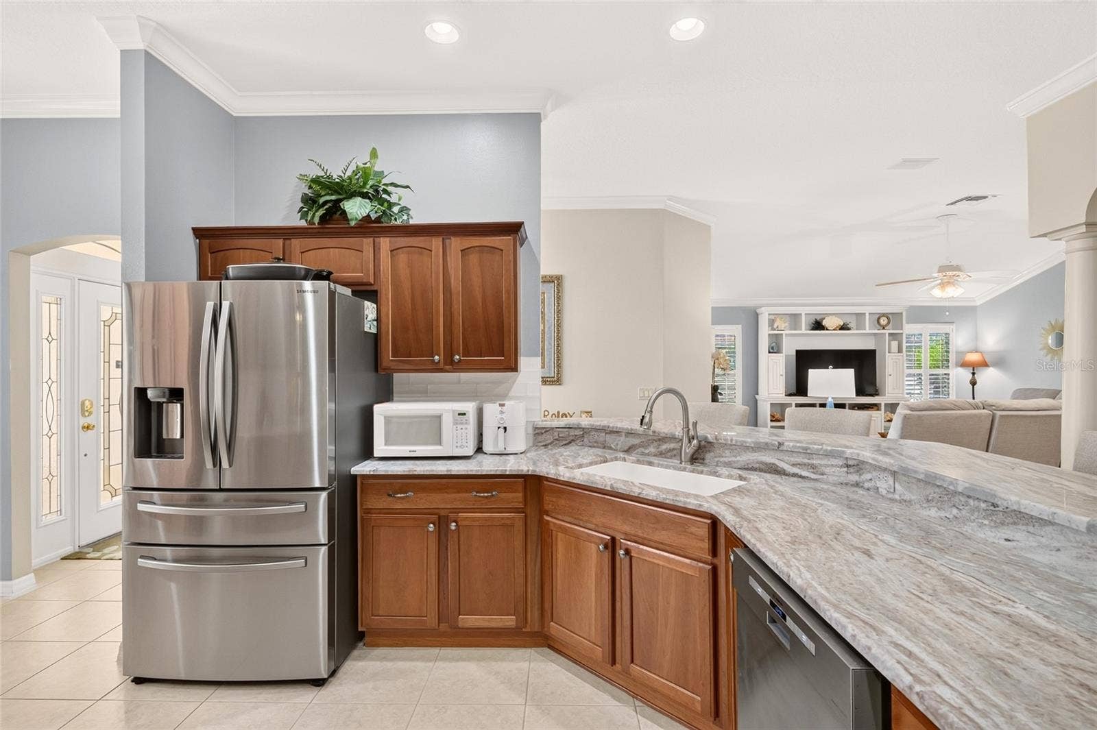 1705 MOUNT CROGHAN TRAIL, The Villages, FL 32162 1705 MOUNT CROGHAN TRAIL, The Villages, FL 32162