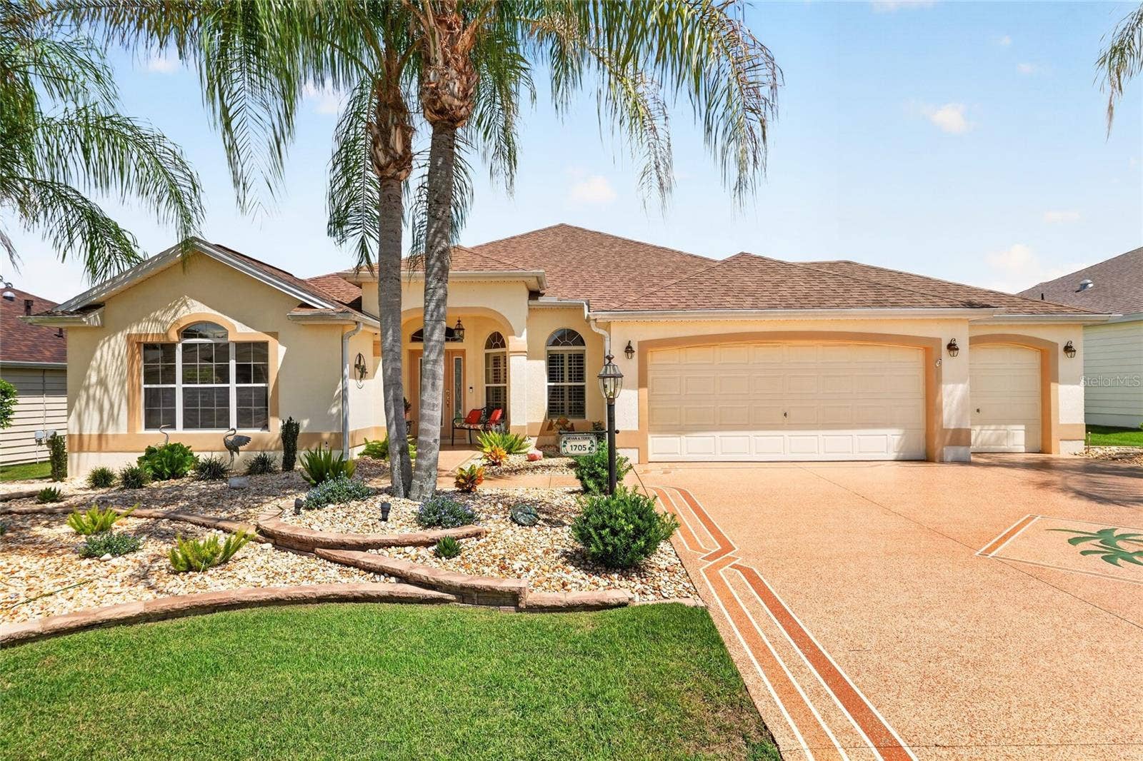 1705 MOUNT CROGHAN TRAIL, The Villages, FL 32162 1705 MOUNT CROGHAN TRAIL, The Villages, FL 32162