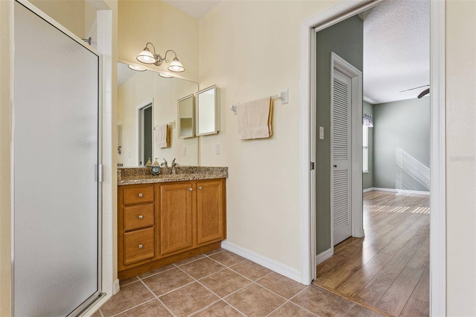 24242 E BELLE MEDE DRIVE, Leesburg, FL 34748 Primary Ensuite 2nd Vanity