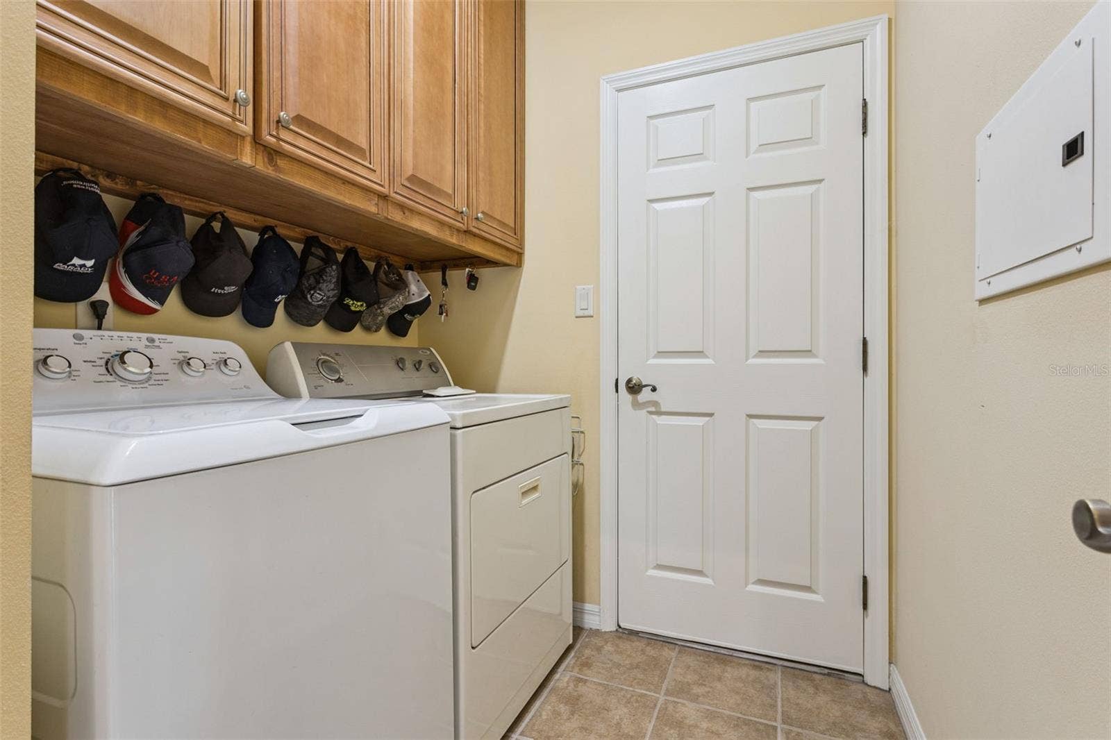 24242 E BELLE MEDE DRIVE, Leesburg, FL 34748 Laundry Room