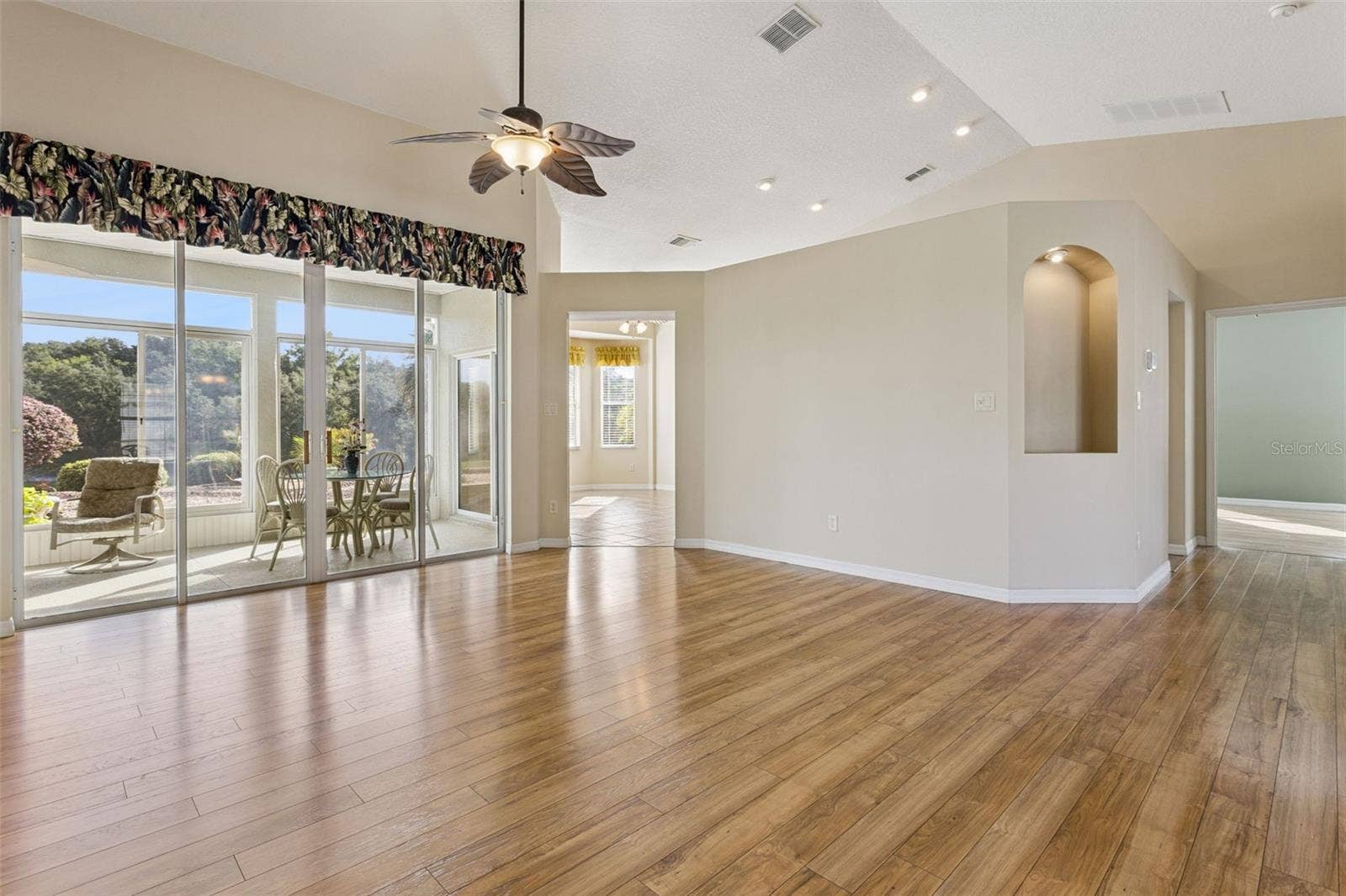 24242 E BELLE MEDE DRIVE, Leesburg, FL 34748 24242 E BELLE MEDE DRIVE, Leesburg, FL 34748