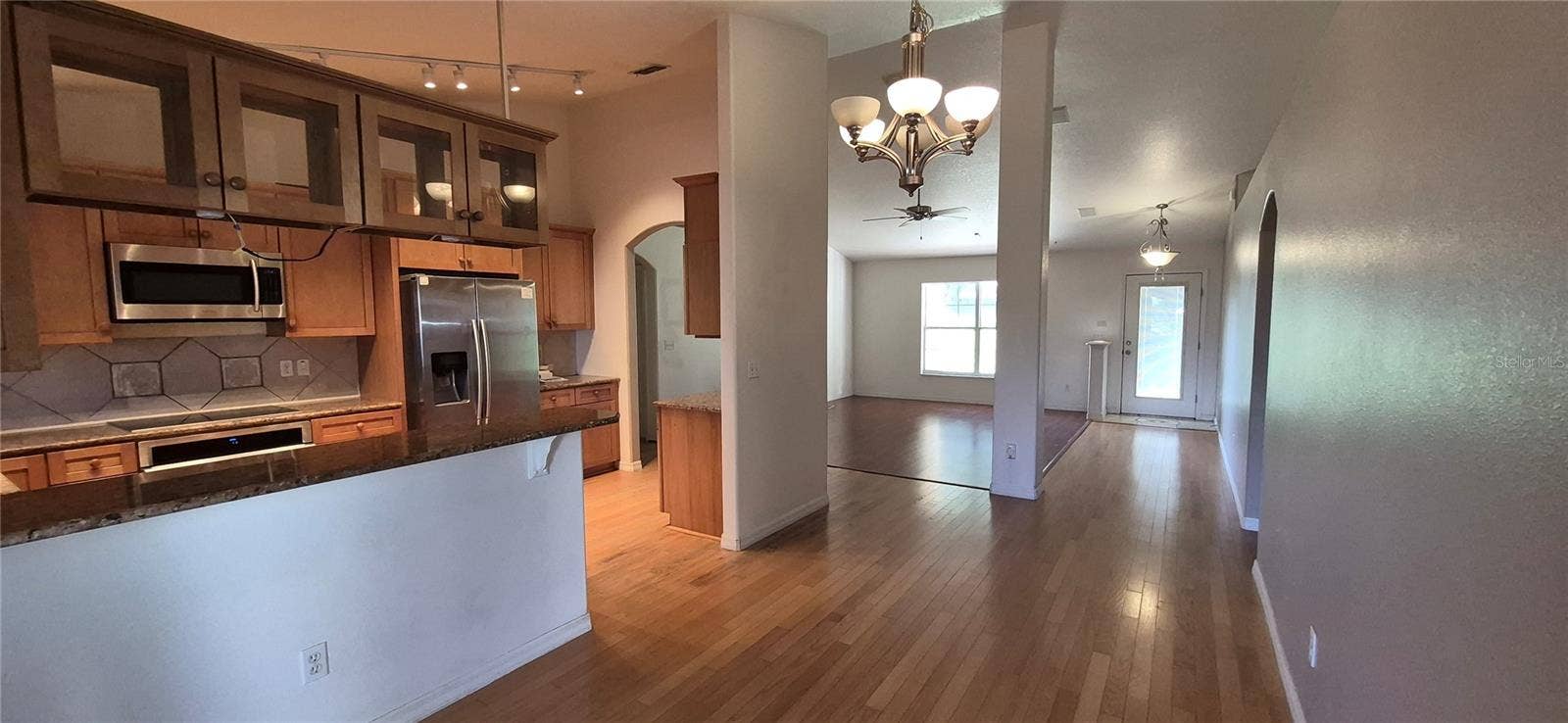 10037 CRENSHAW CIRCLE, Clermont, FL 34711 10037 CRENSHAW CIRCLE, Clermont, FL 34711