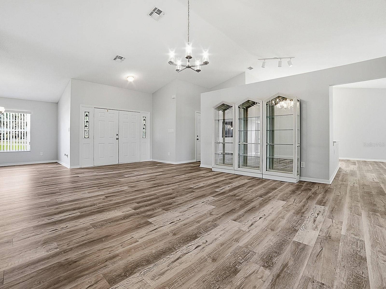 4003 PLANTATION BOULEVARD, Leesburg, FL 34748 4003 PLANTATION BOULEVARD, Leesburg, FL 34748