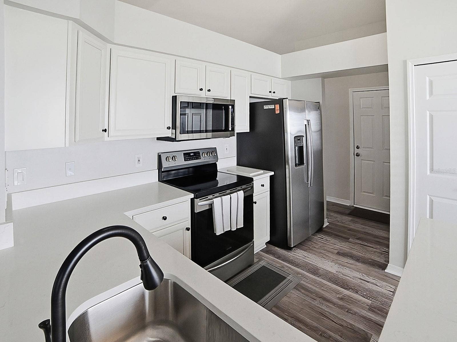 4003 PLANTATION BOULEVARD, Leesburg, FL 34748 4003 PLANTATION BOULEVARD, Leesburg, FL 34748