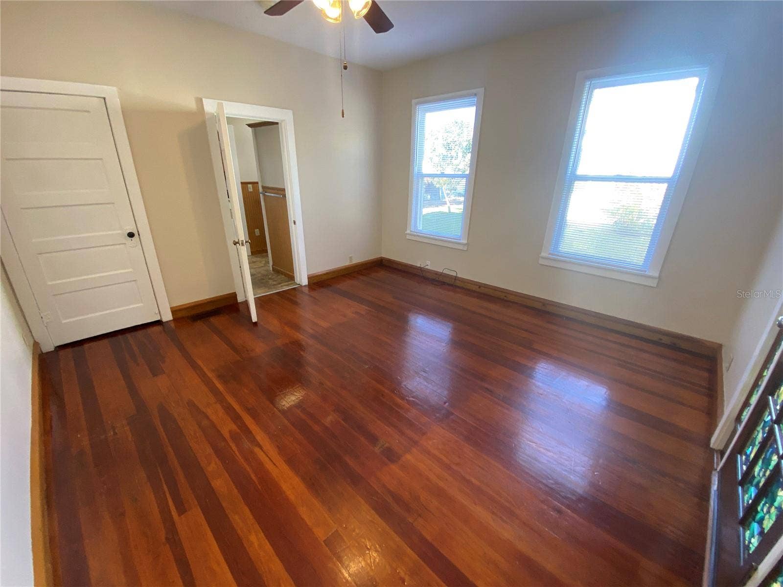 902 S GROVE STREET, Eustis, FL 32726