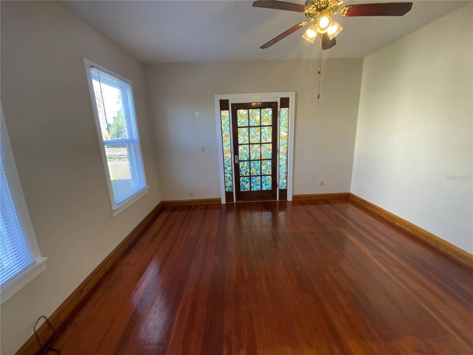 902 S GROVE STREET, Eustis, FL 32726