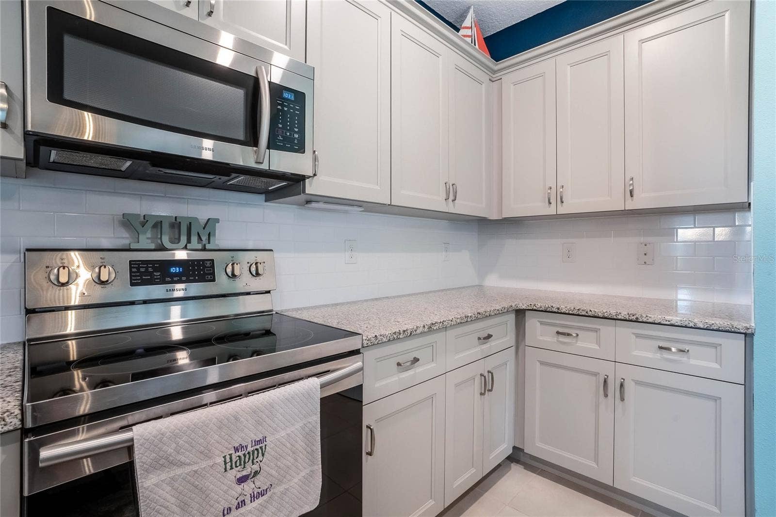 4400 BEDFORD WAY, Leesburg, FL 34748 4400 BEDFORD WAY, Leesburg, FL 34748
