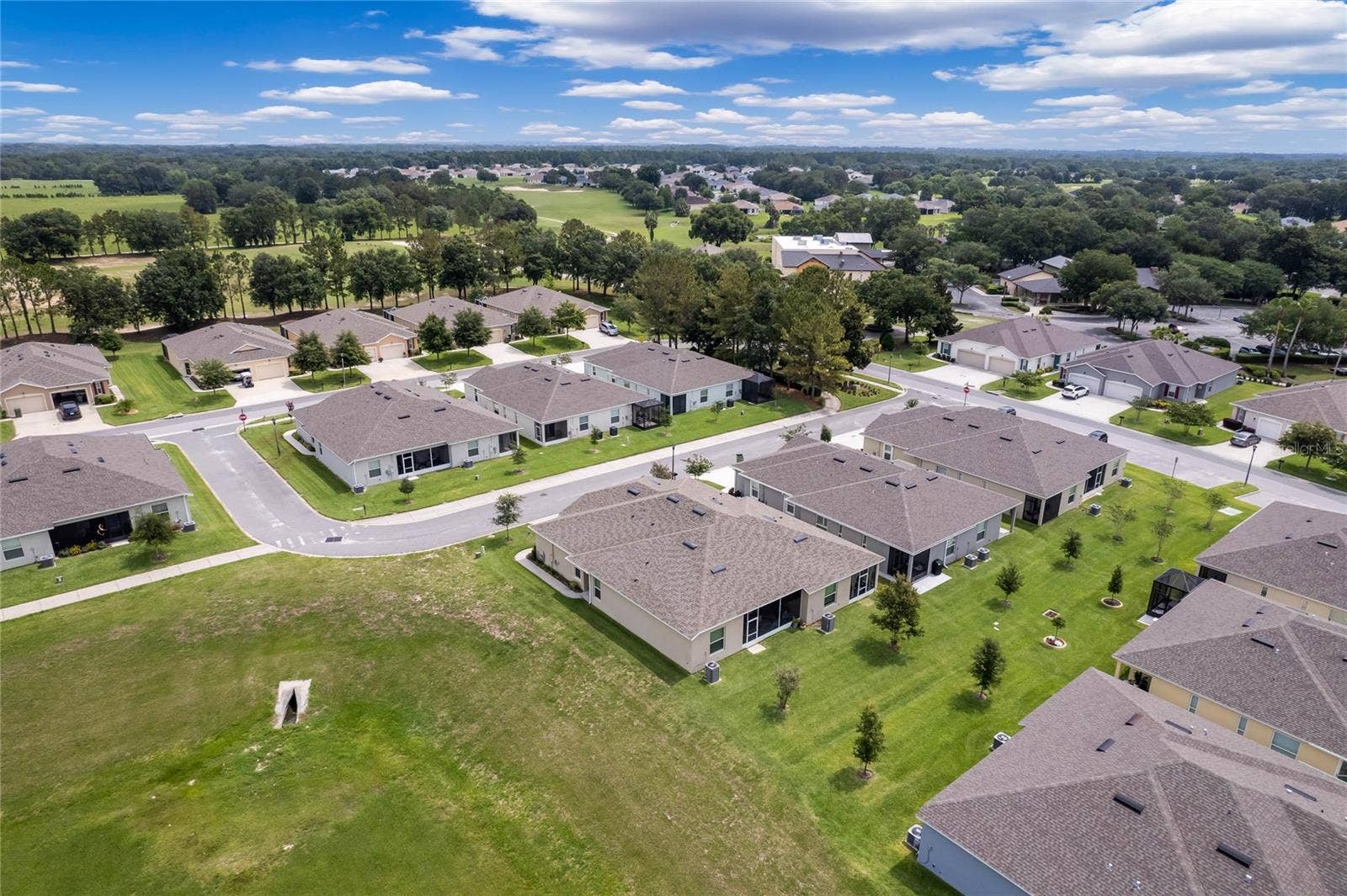 4400 BEDFORD WAY, Leesburg, FL 34748 4400 BEDFORD WAY, Leesburg, FL 34748