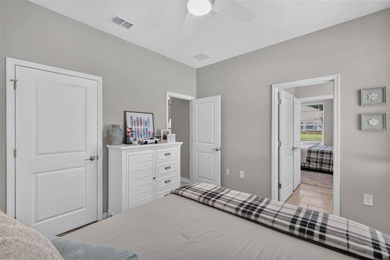 6061 CLAYSTONE WAY, Mount Dora, FL 32757