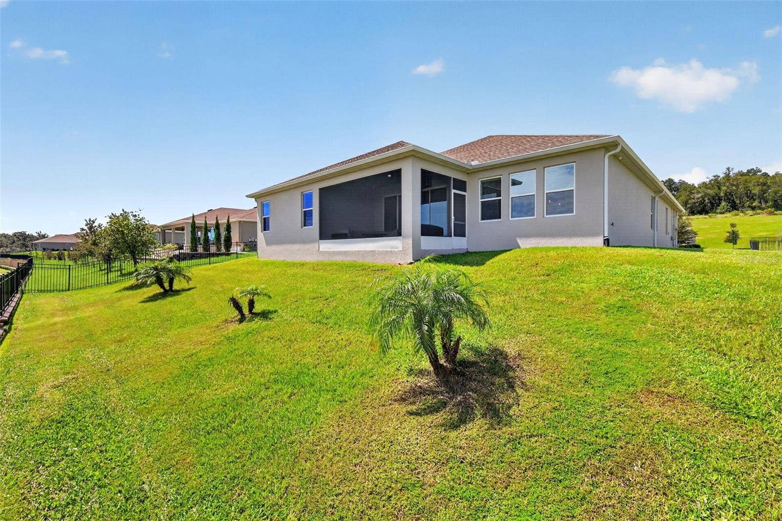 6061 CLAYSTONE WAY, Mount Dora, FL 32757