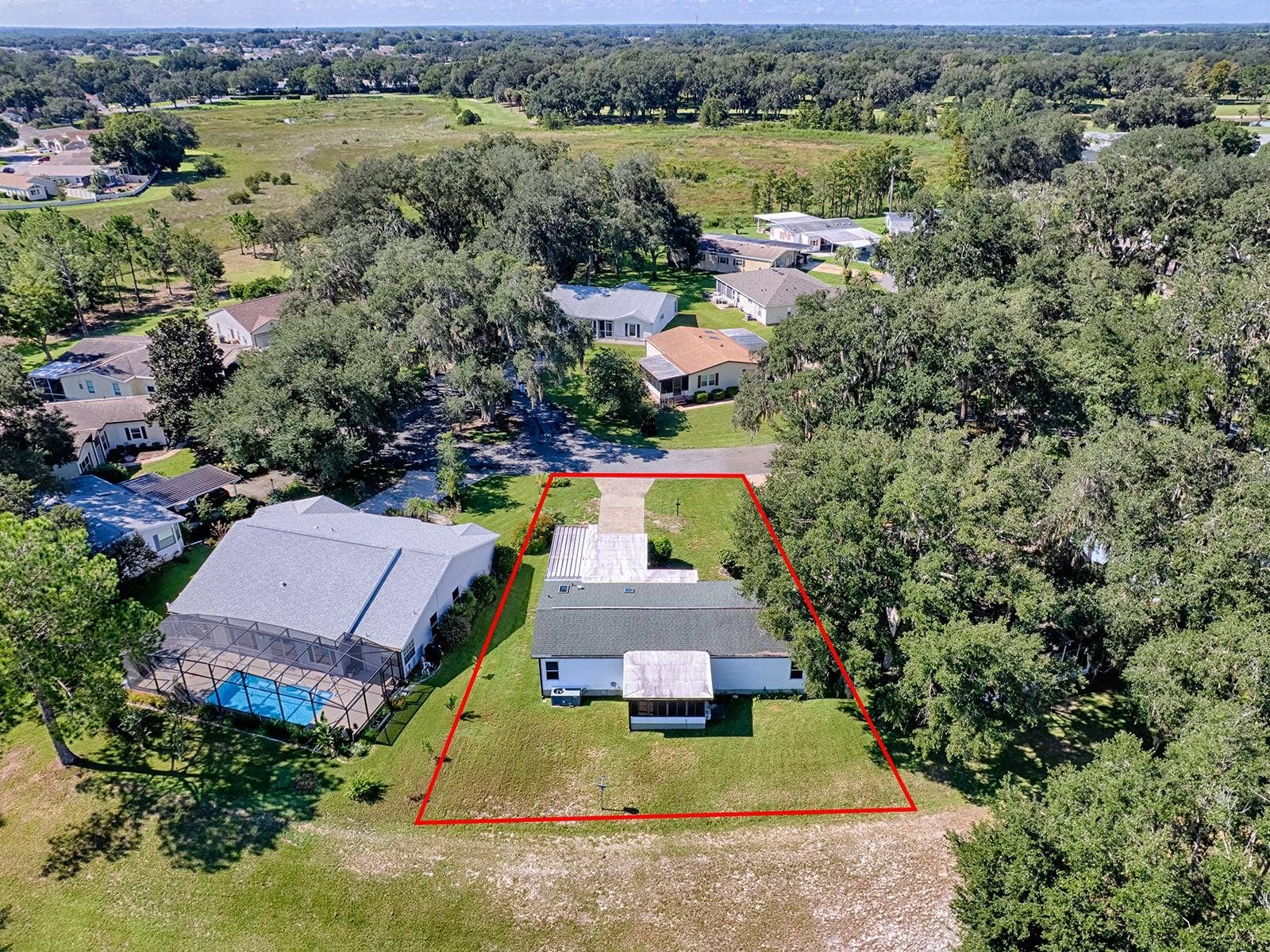 25524 BELLE HELENE, Leesburg, FL 34748 25524 BELLE HELENE, Leesburg, FL 34748