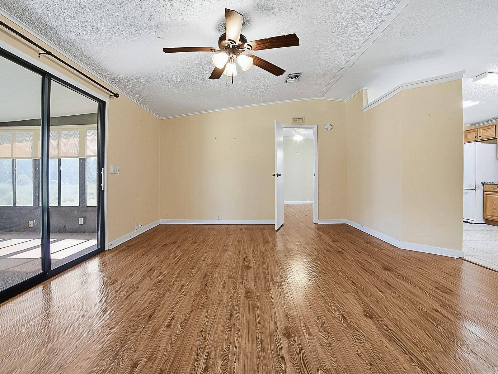 25524 BELLE HELENE, Leesburg, FL 34748 25524 BELLE HELENE, Leesburg, FL 34748