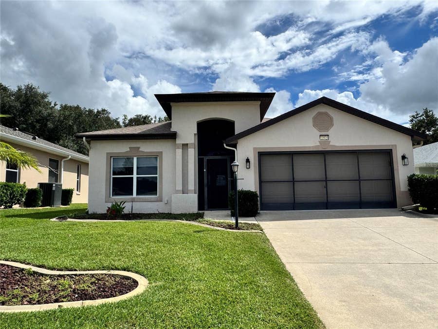 Property photo for 20634 QUEEN ALEXANDRA DRIVE, Leesburg, FL